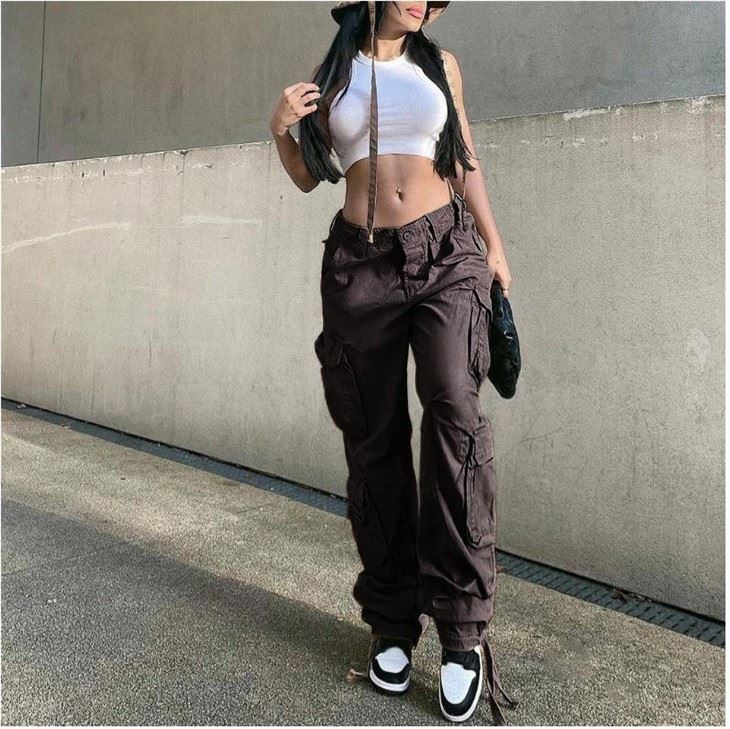 Women Cuffed Cargo Pants4
